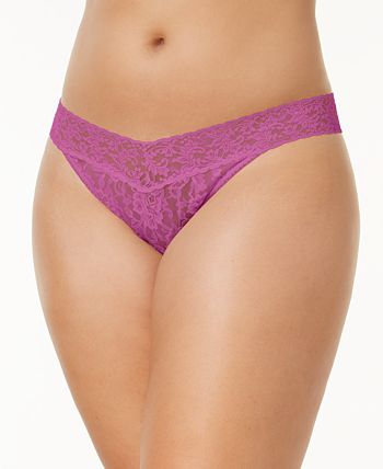 Women's Signature Lace Plus Size Original Rise Thong HANKY PANKY Women's Signature Lace Plus Size Original Rise Thong -B.TEMPT’D Shop