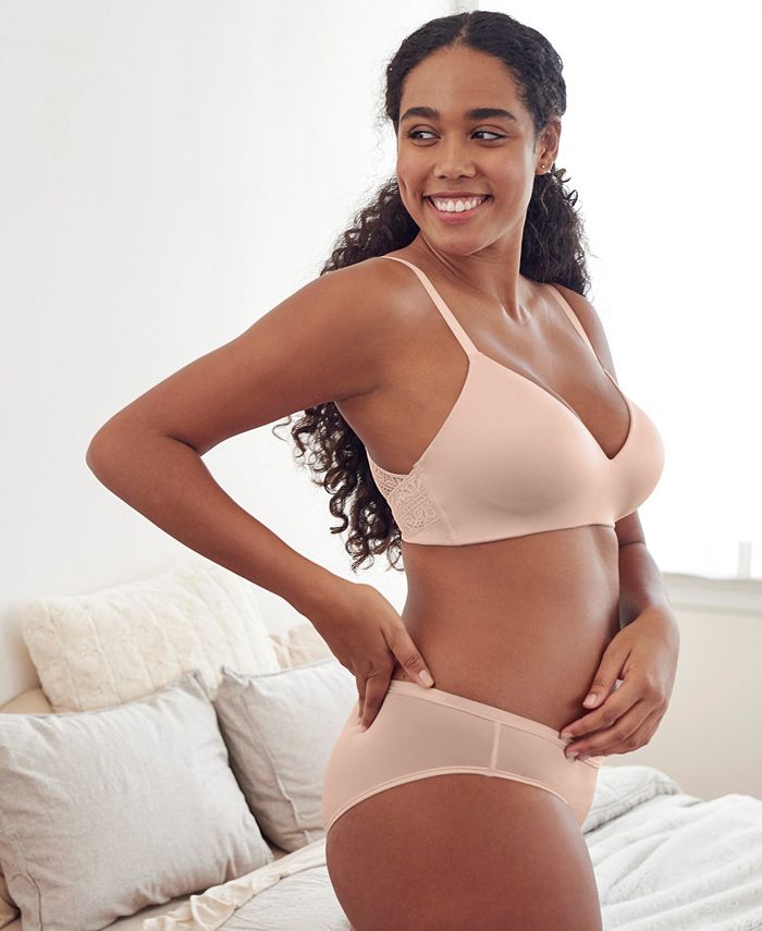 Women's Future Foundation With Lace Wirefree Bra 952253 B.TEMPT'D Women's Future Foundation With Lace Wirefree Bra 952253 -B.TEMPT’D Shop