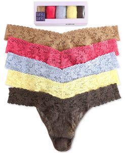 HANKY PANKY Women's Plus Size Signature Lace 5-Pk. Original Rise Thong Underwear