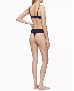 Calvin Klein Women's Liquid Touch Lightly Lined Plunge Bra -B.TEMPT’D Shop 18491895 fpx