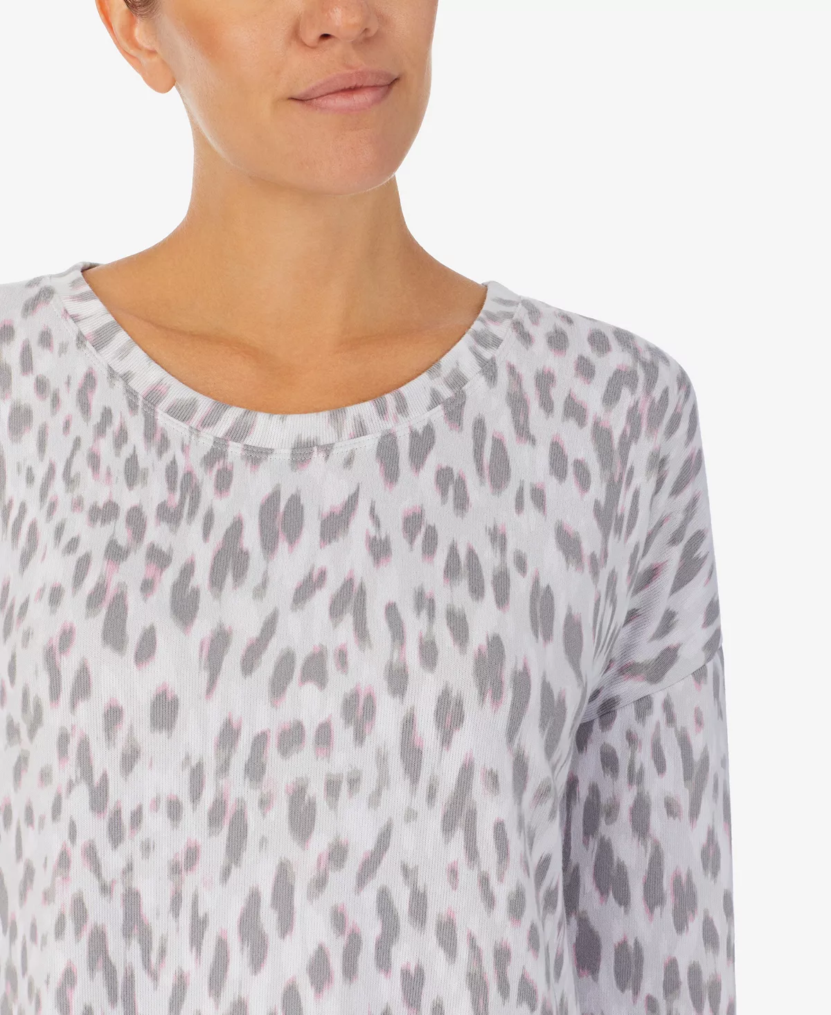 Women's Long Sleeve Crew Neck Pajamas Set Ellen Tracy Women's Long Sleeve Crew Neck Pajamas Set -B.TEMPT’D Shop