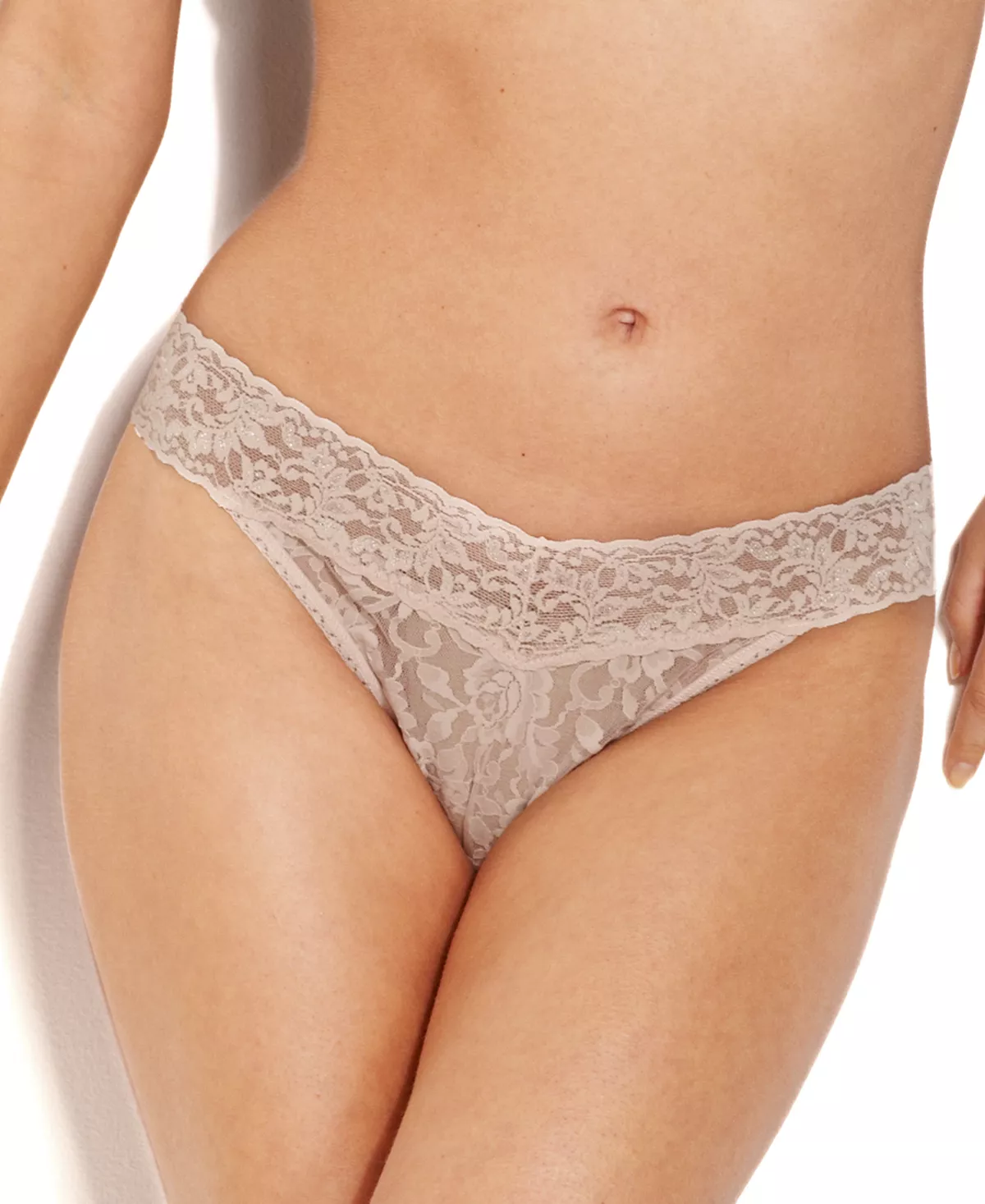 Women's Signature Lace Original Rise Thong HANKY PANKY Women's Signature Lace Original Rise Thong -B.TEMPT’D Shop