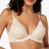Wacoal Embrace Lace Plunge Bra 853291 -B.TEMPT’D Shop 9818074 fpx
